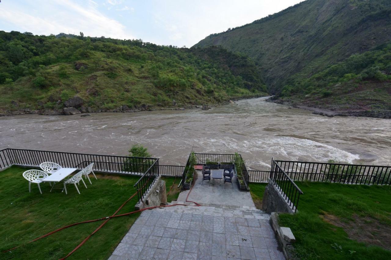 La Orilla Hotel Muzaffarabad Εξωτερικό φωτογραφία